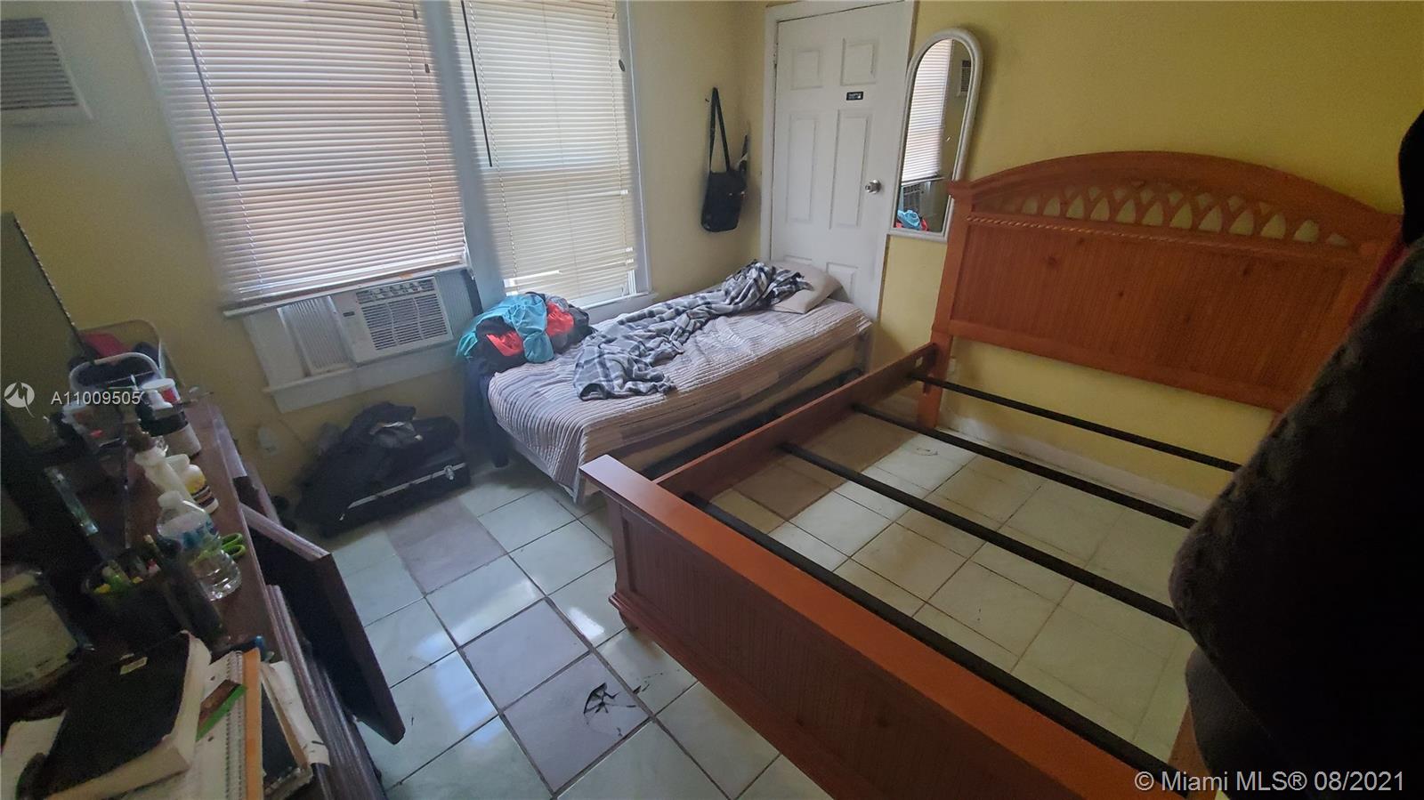See details / 1441 sq. ft. $ 2021-03-10 0 Photo