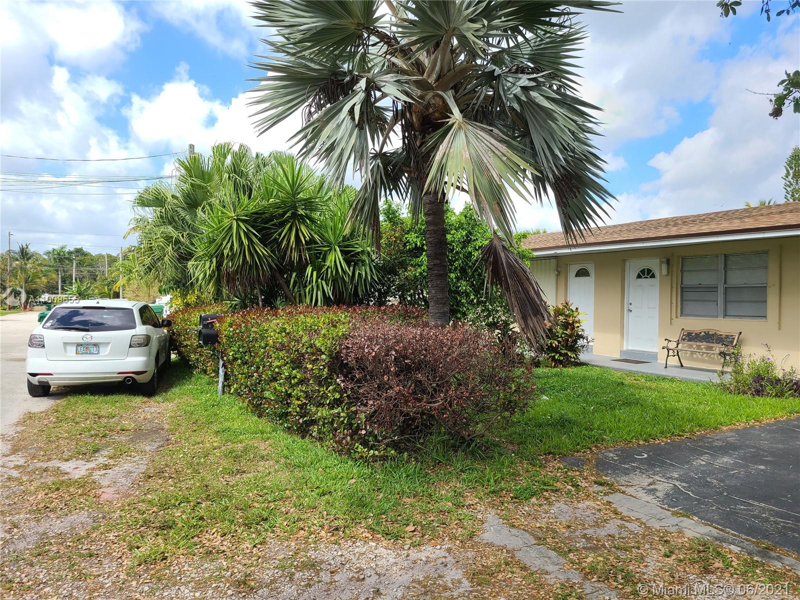See details / 1947 sq. ft. $ 2021-03-08 0 Photo
