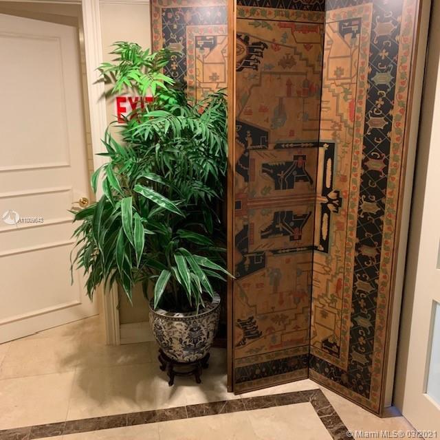 Photo of 20201 Country Club Dr #2201, Aventura, Florida, 33180 -