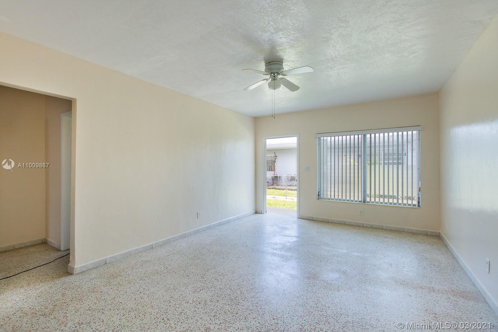 See details / 3428 sq. ft. $ 2021-03-08 0 Photo