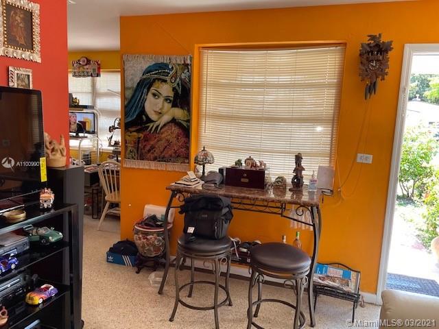 See details / 2155 sq. ft. $ 2021-03-08 0 Photo