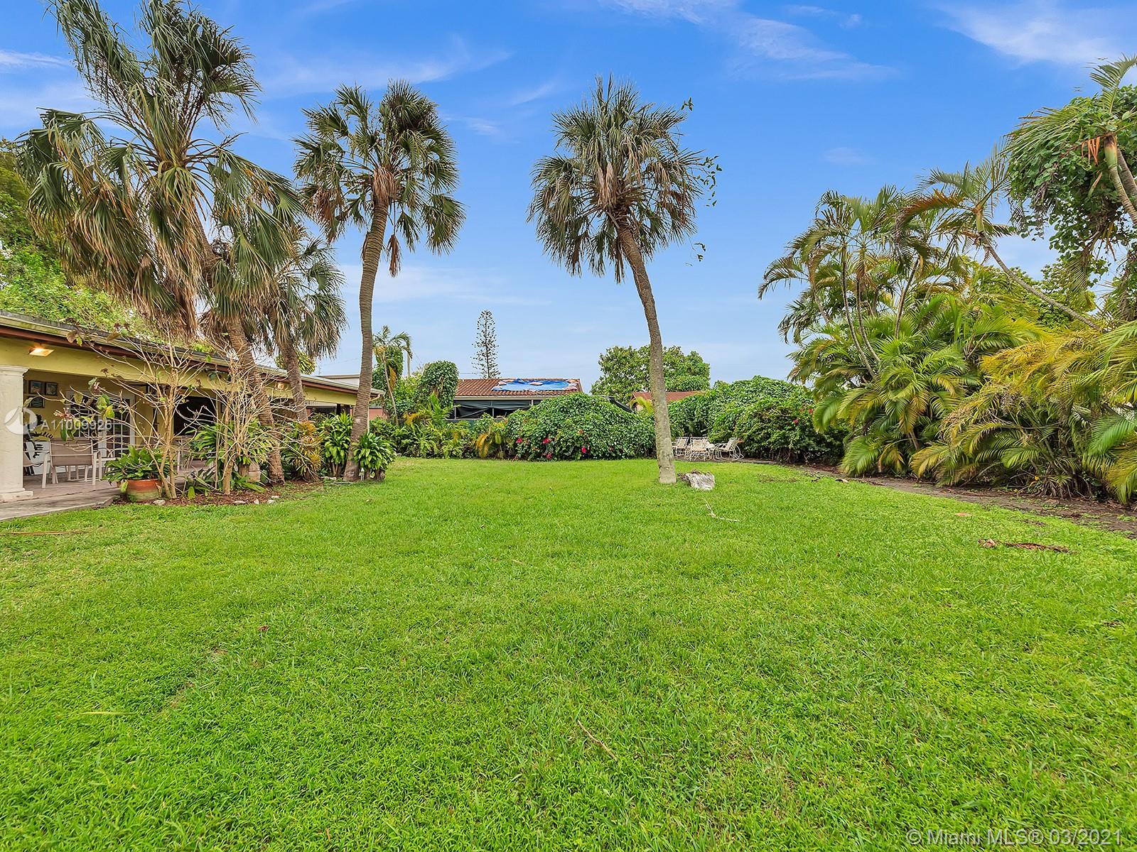 See details / 3300 sq. ft. $ 2021-03-08 0 Photo