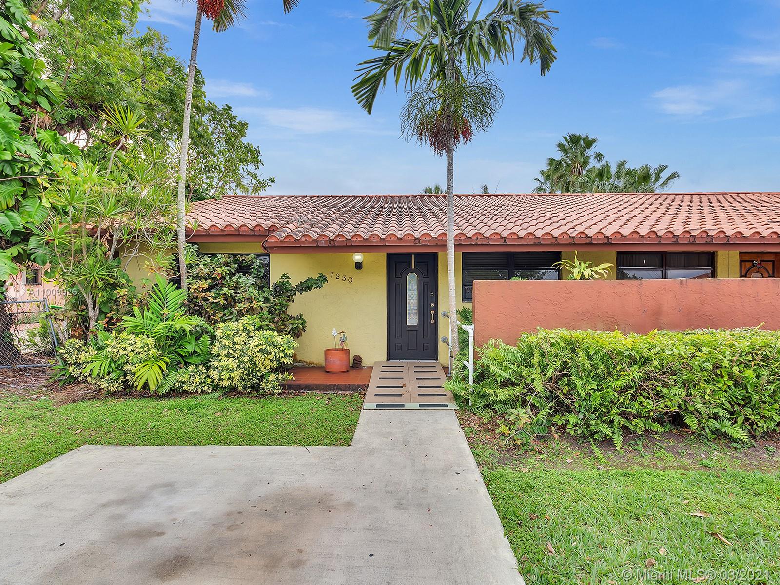 See details / 3300 sq. ft. $ 2021-03-08 0 Photo