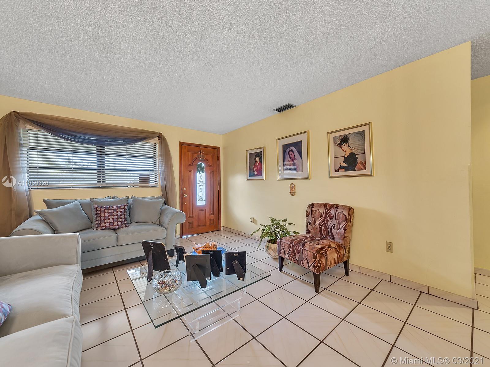 See details / 3300 sq. ft. $ 2021-03-08 0 Photo