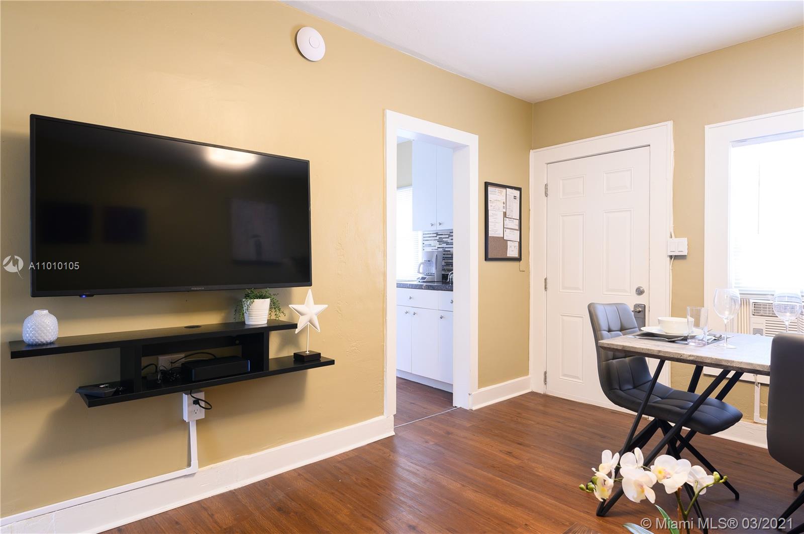See details / 2143 sq. ft. $ 2021-04-20 0 Photo
