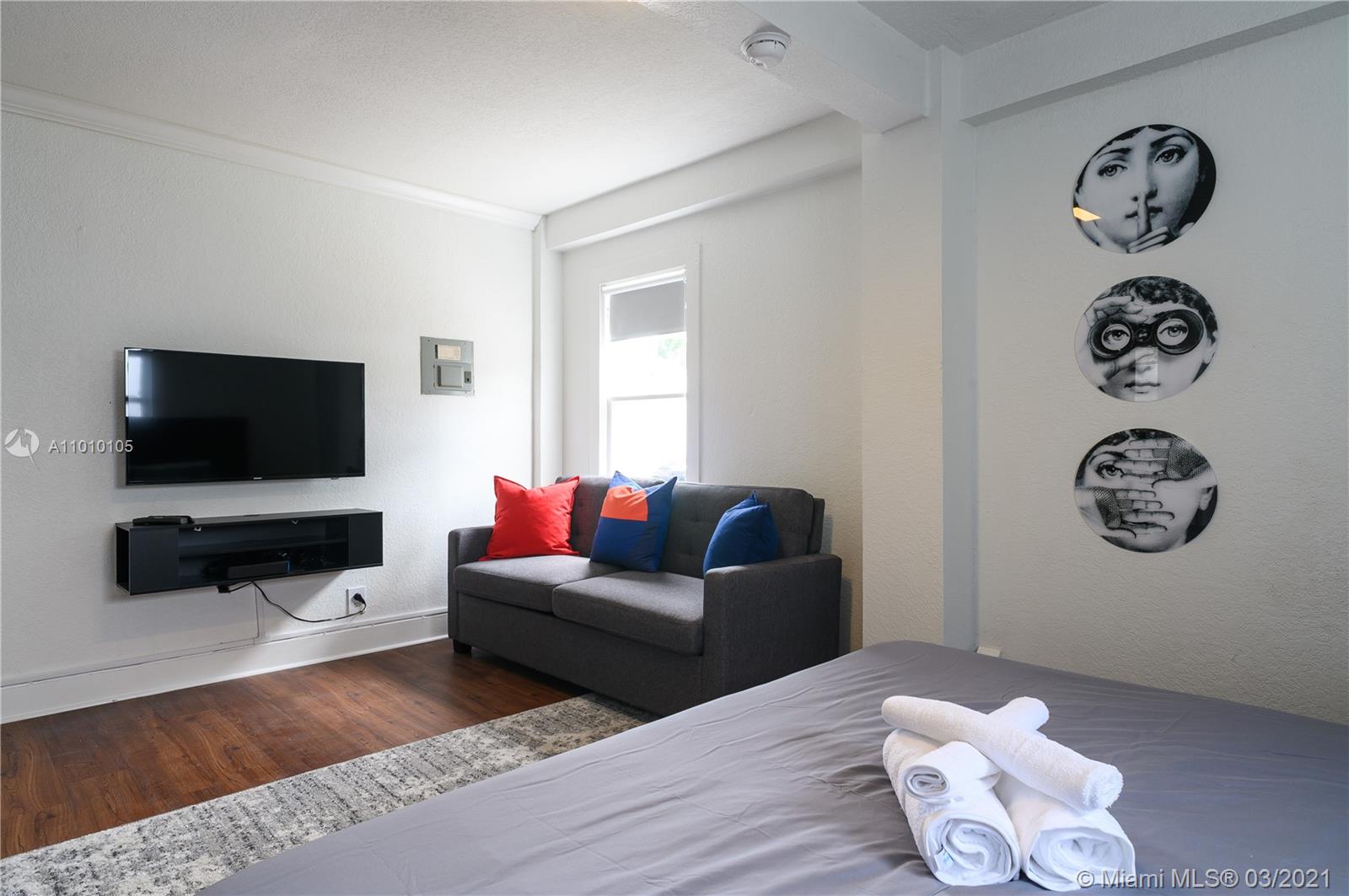 See details / 2143 sq. ft. $ 2021-04-20 0 Photo