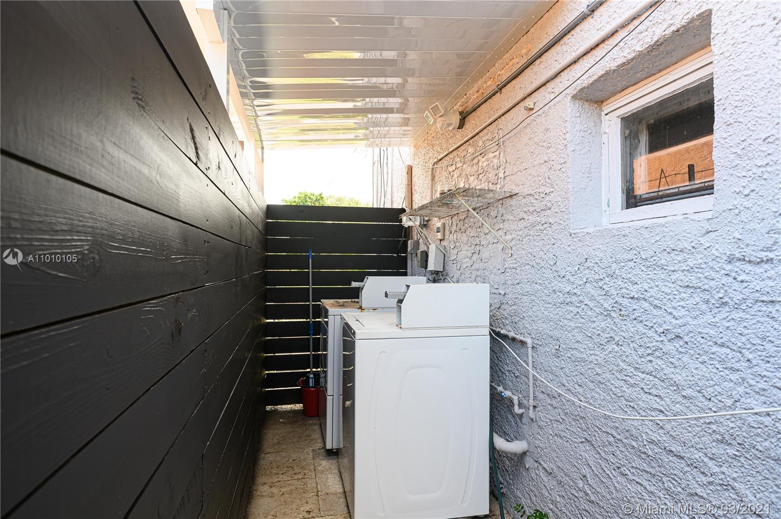 See details / 2143 sq. ft. $ 2021-04-20 0 Photo