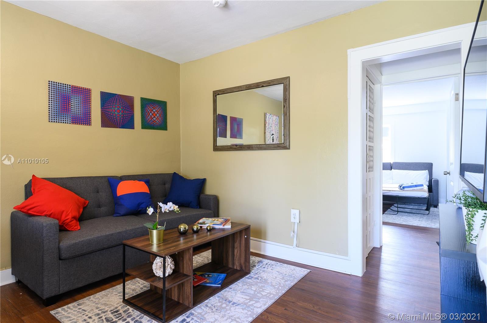See details / 2143 sq. ft. $ 2021-04-20 0 Photo