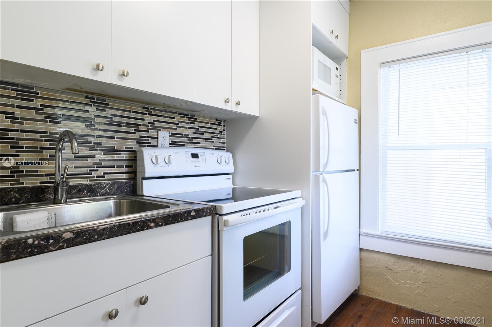 See details / 2143 sq. ft. $ 2021-04-20 0 Photo