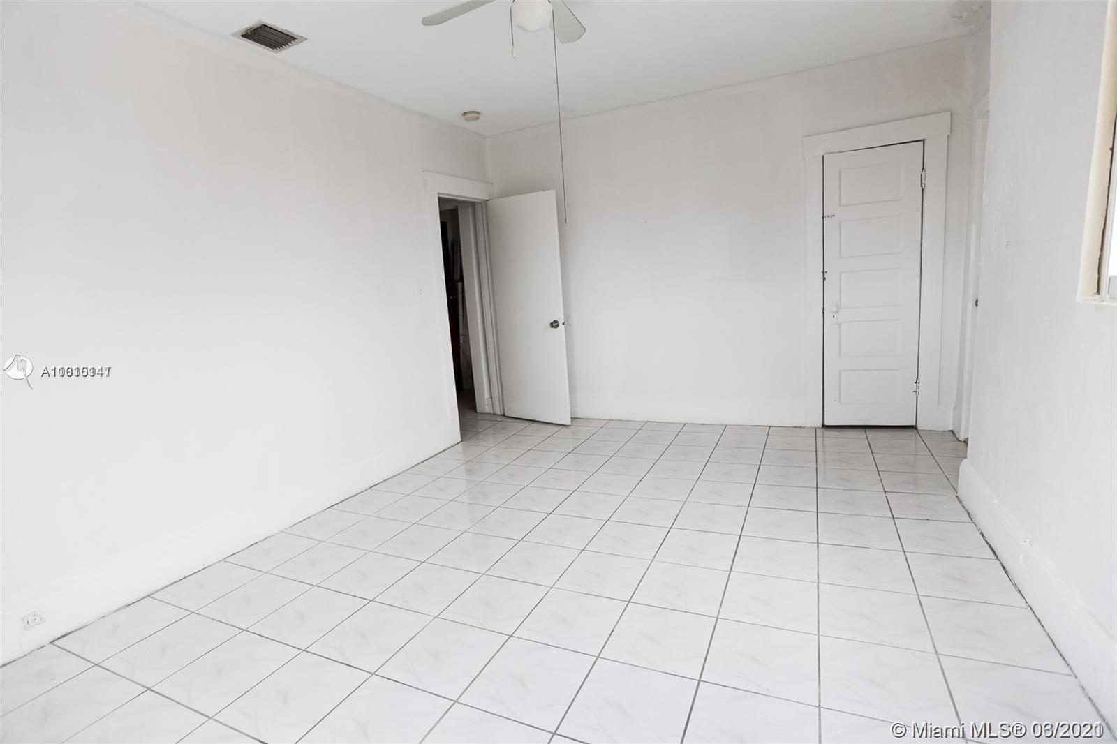 See details / 3344 sq. ft. $ 2021-03-30 0 Photo