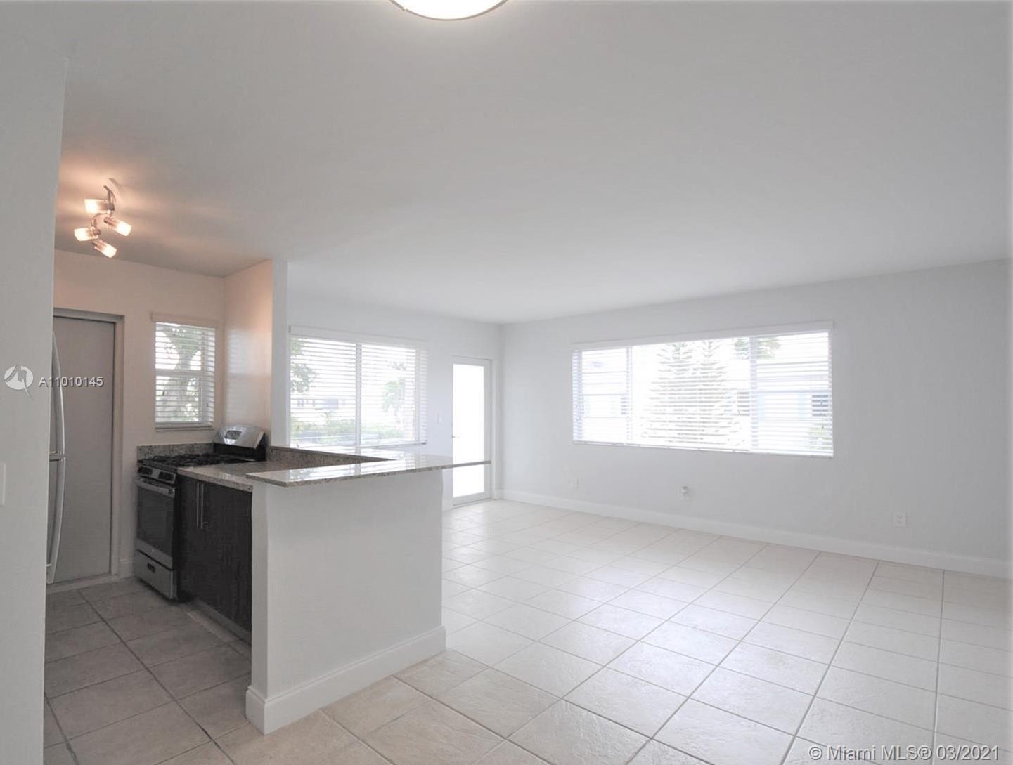 See details / 6850 sq. ft. $ 2021-04-06 0 Photo