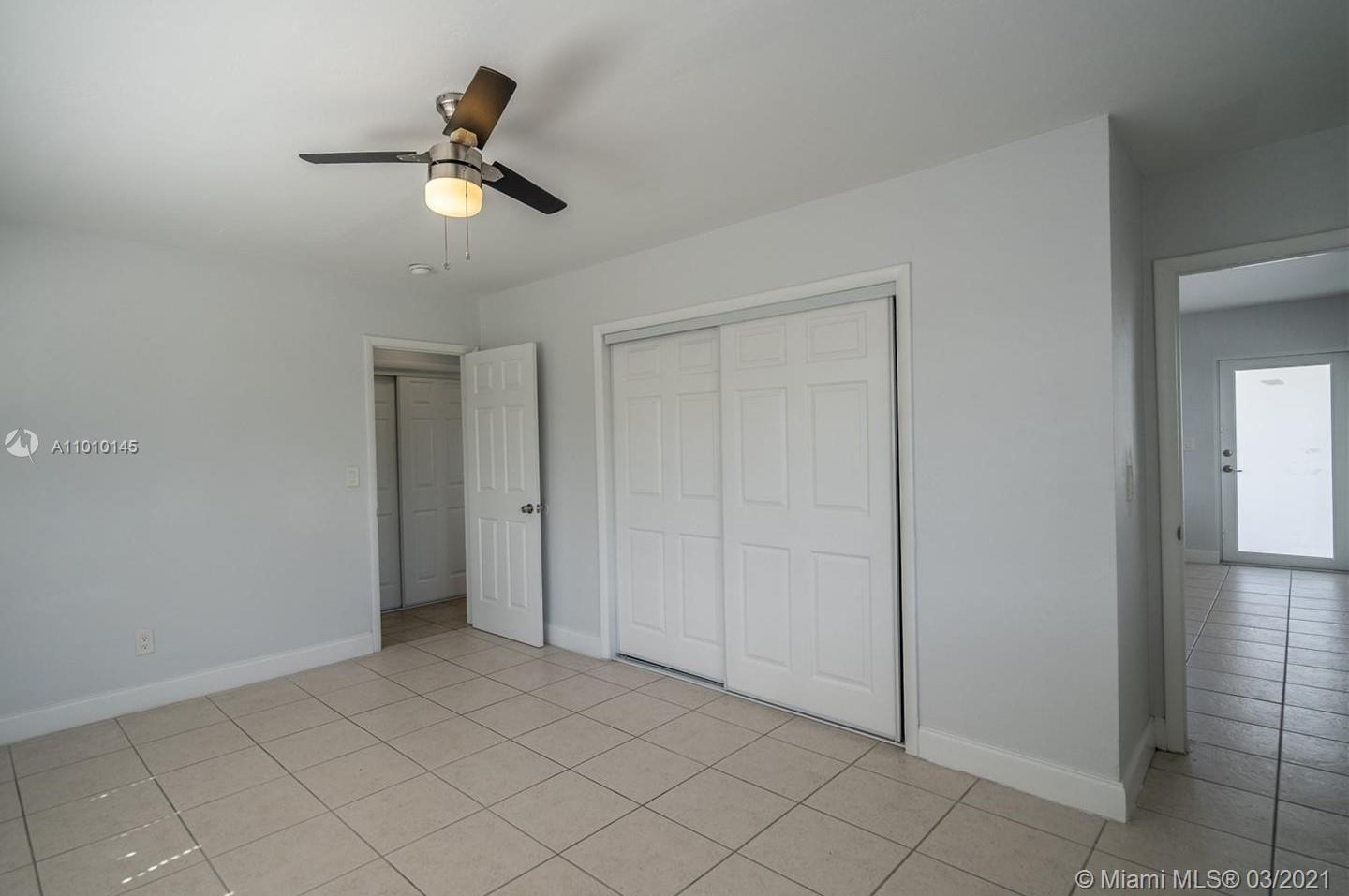 See details / 6850 sq. ft. $ 2021-04-06 0 Photo