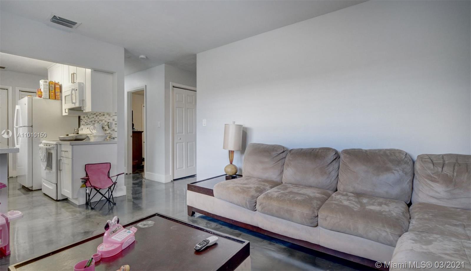 See details / 2550 sq. ft. $ 2021-03-09 0 Photo