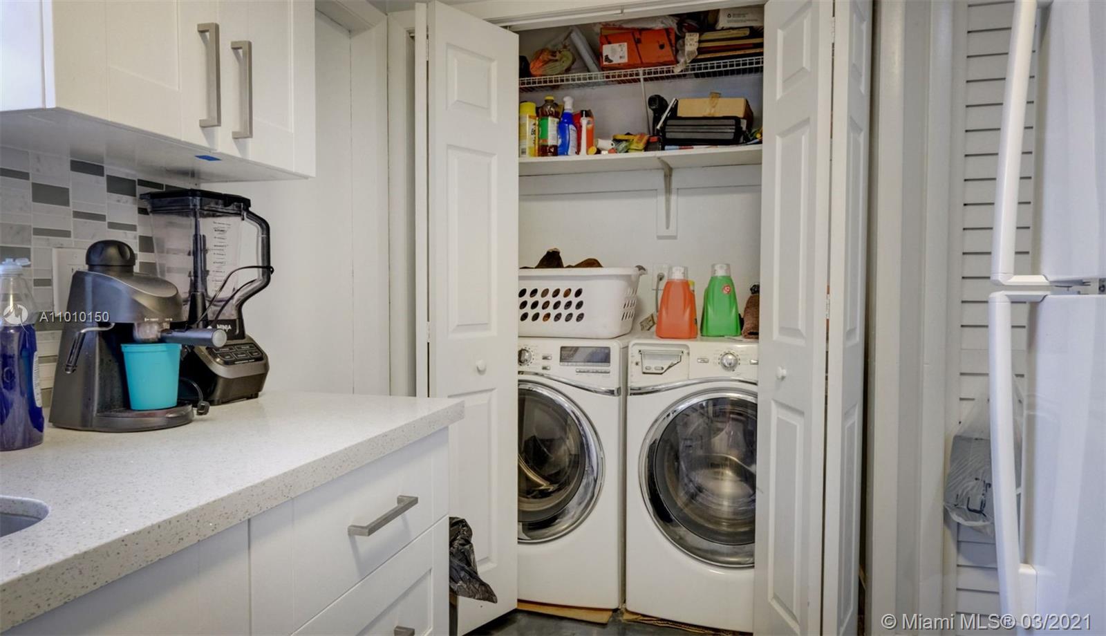 See details / 2550 sq. ft. $ 2021-03-09 0 Photo