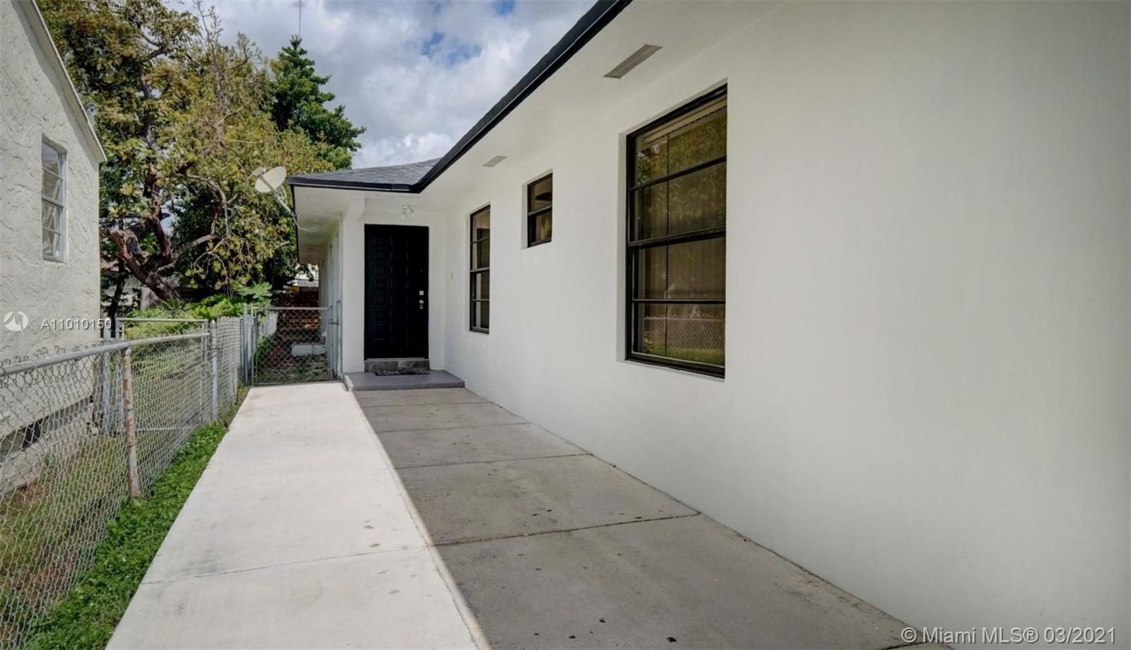 See details / 2550 sq. ft. $ 2021-03-09 0 Photo