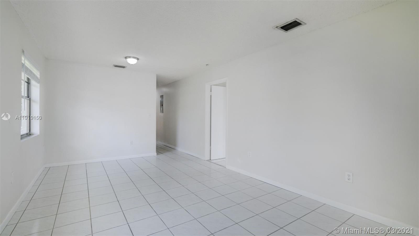See details / 2550 sq. ft. $ 2021-03-09 0 Photo