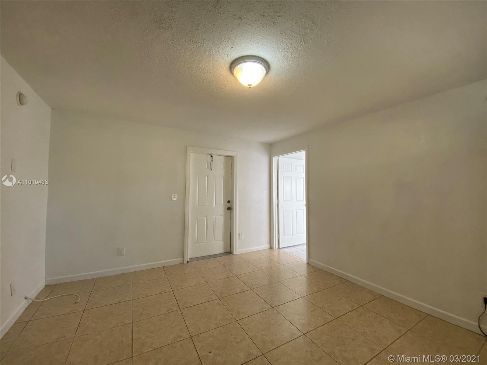 See details / 2112 sq. ft. $ 2021-03-09 0 Photo
