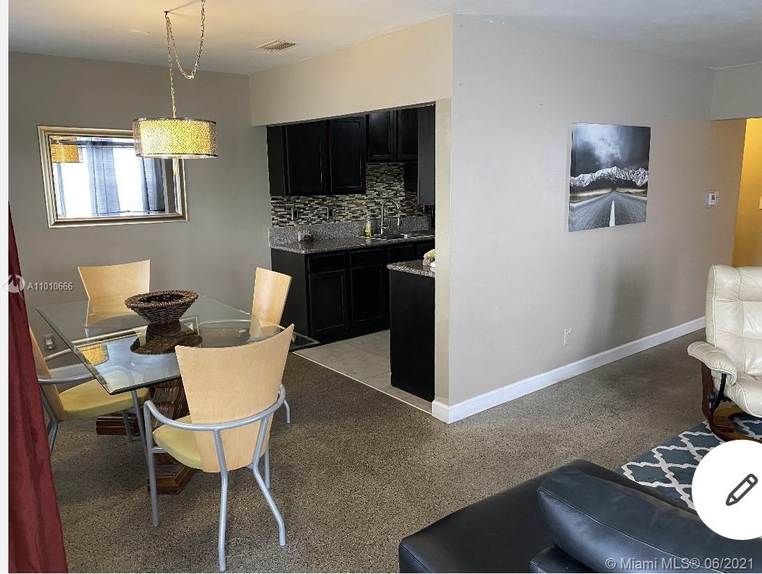 See details / 1907 sq. ft. $ 2021-03-09 0 Photo