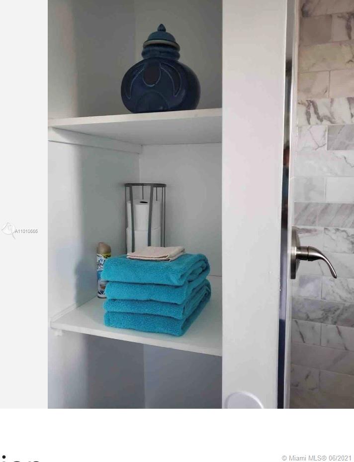 See details / 1907 sq. ft. $ 2021-03-09 0 Photo