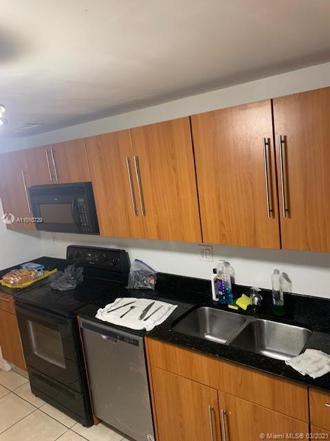 Photo of 3001 Ocean Dr #107, Hollywood, Florida, 33019 -