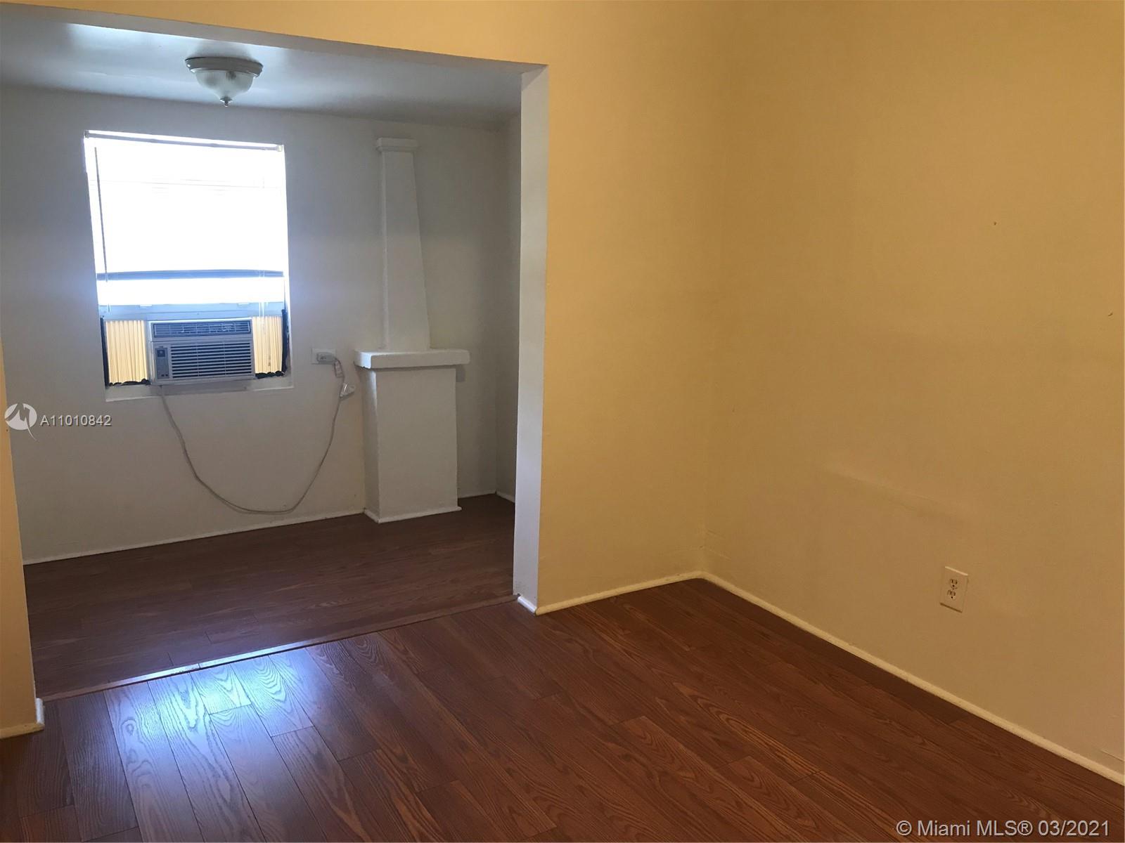See details / 2235 sq. ft. $ 2021-03-10 0 Photo