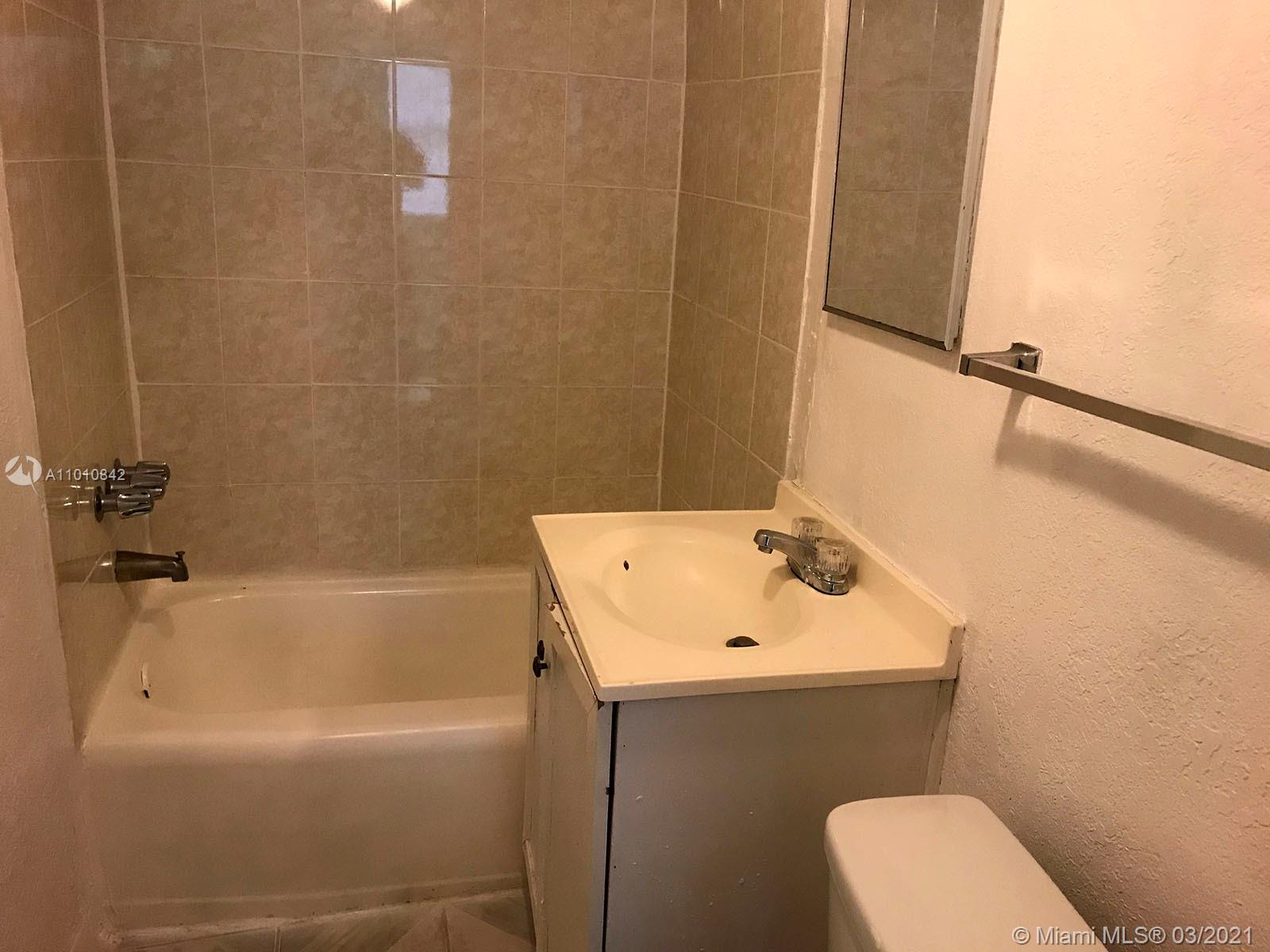 See details / 2235 sq. ft. $ 2021-03-10 0 Photo