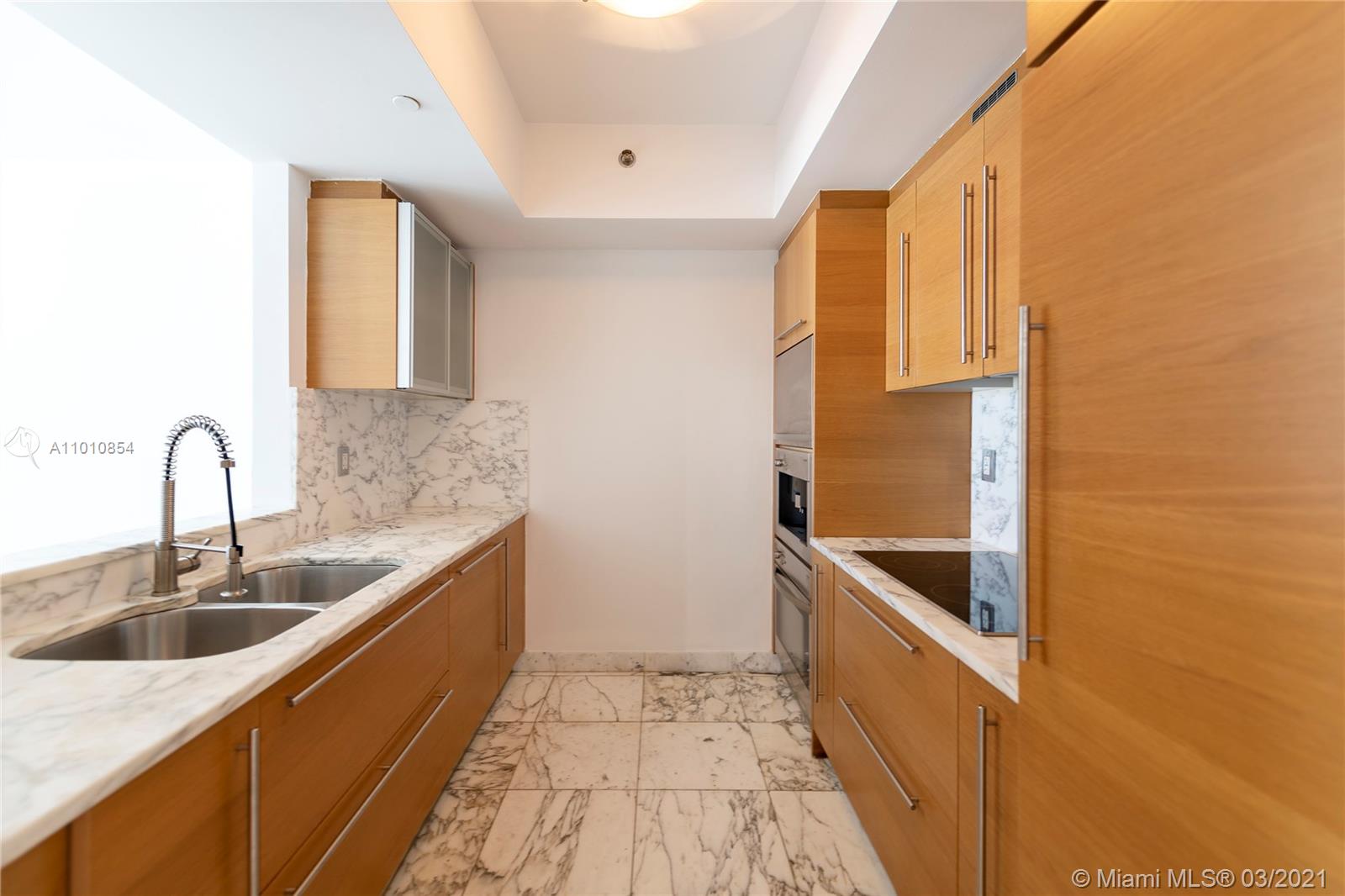 Photo of 450 Alton Rd #1710, Miami Beach, Florida, 33139 -