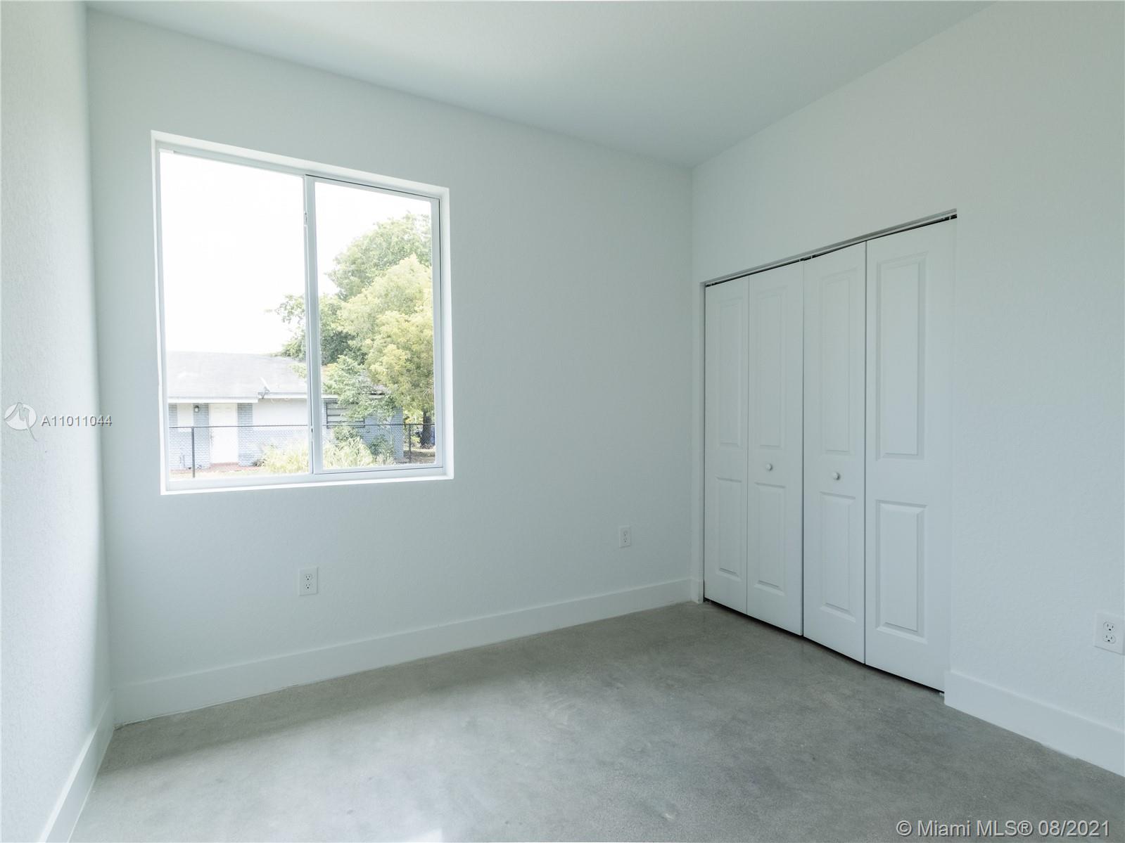 See details / sq. ft. $ 2021-03-10 0 Photo