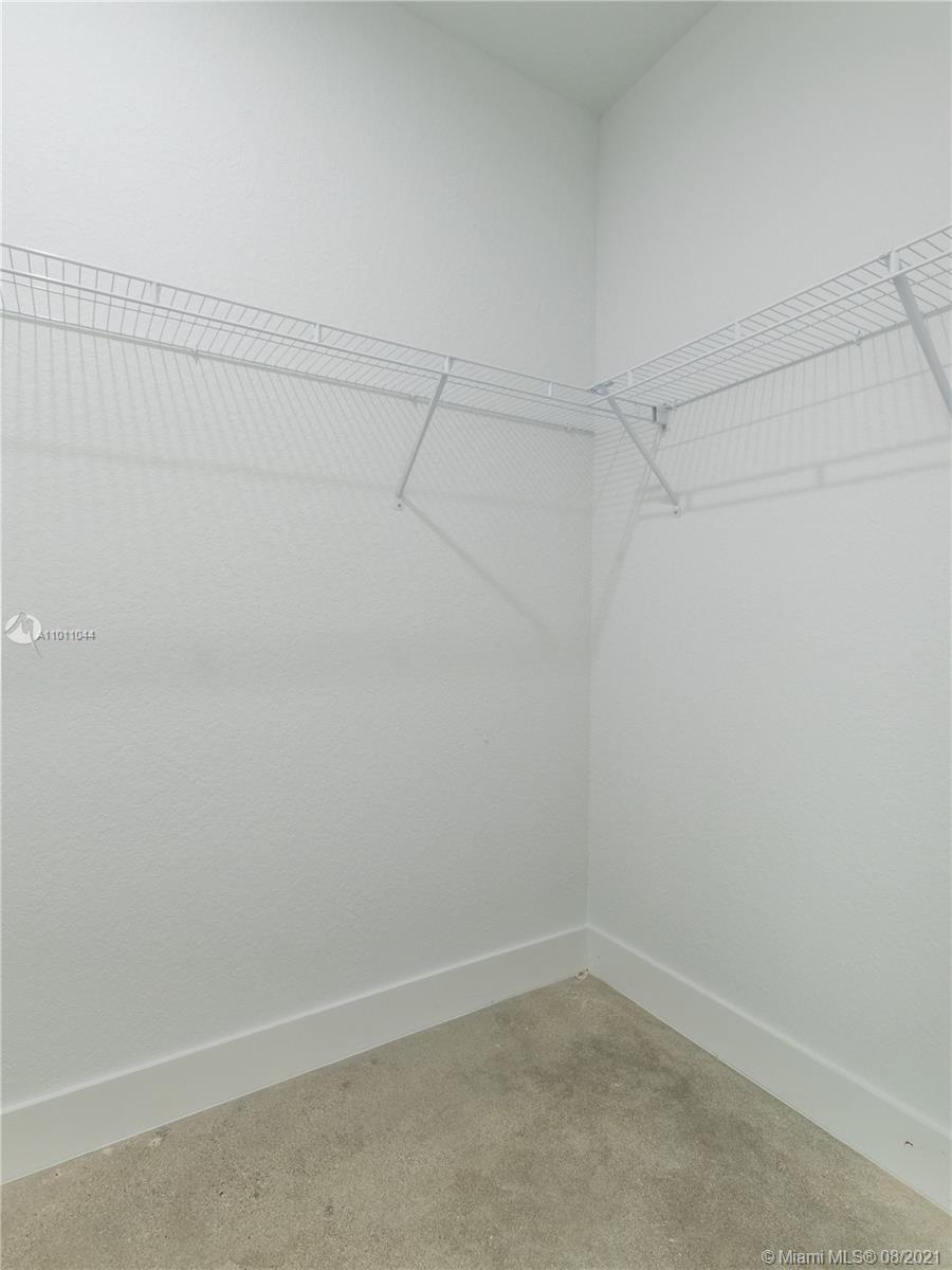 See details / sq. ft. $ 2021-03-10 0 Photo