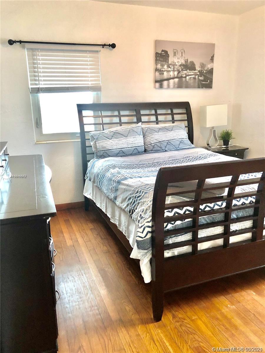 See details / 1401 sq. ft. $ 2021-03-25 0 Photo