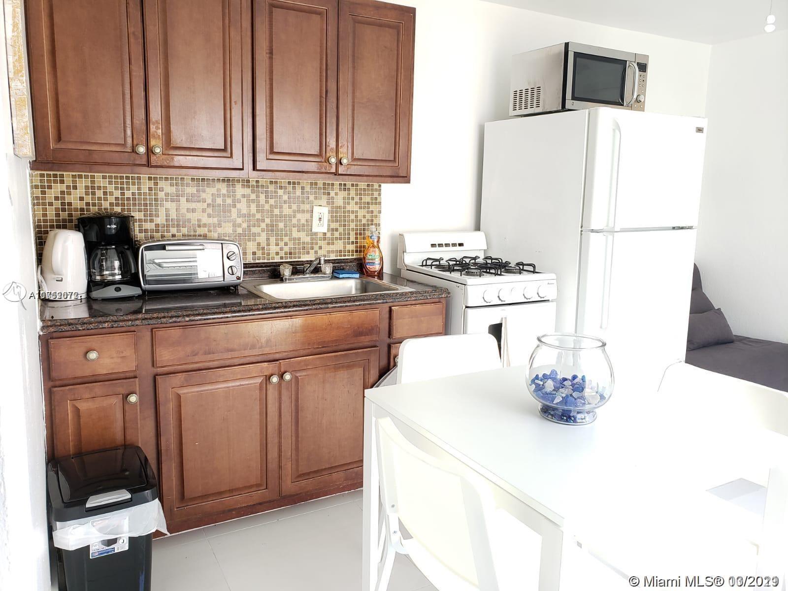 See details / 1401 sq. ft. $ 2021-03-25 0 Photo
