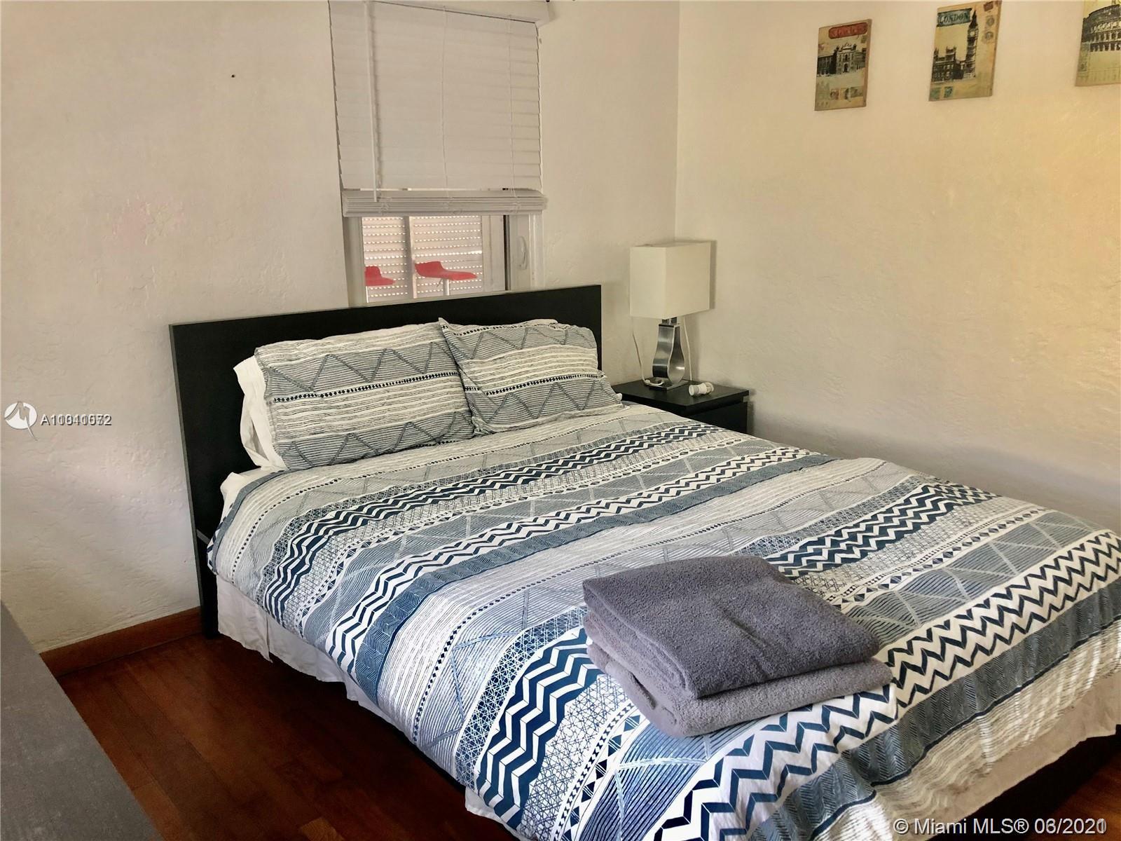 See details / 1401 sq. ft. $ 2021-03-25 0 Photo