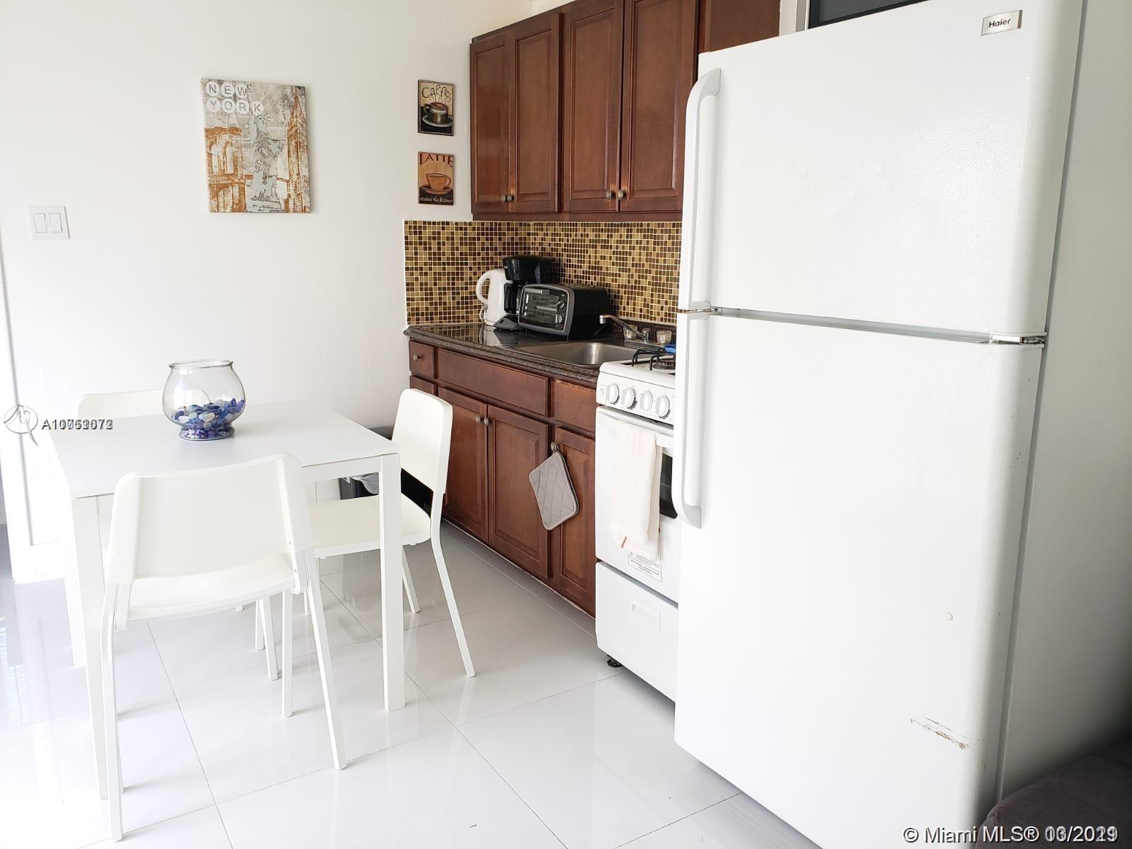 See details / 1401 sq. ft. $ 2021-03-25 0 Photo