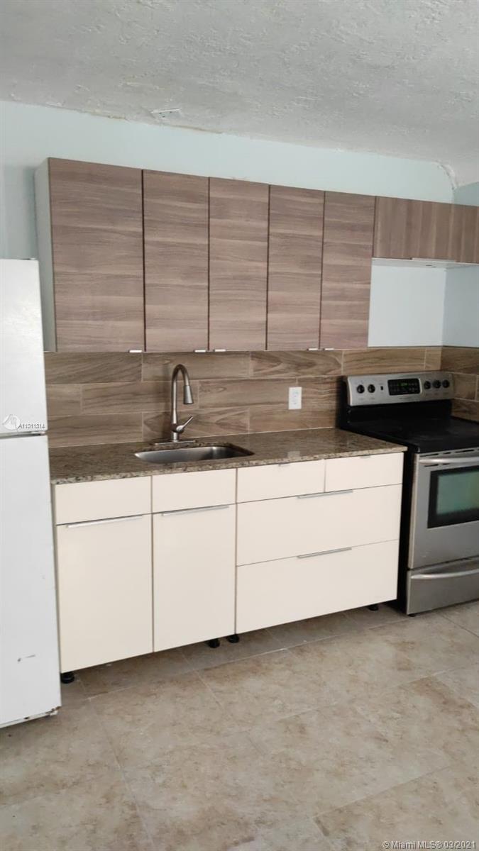See details / 400 sq. ft. $ 2021-03-10 0 Photo