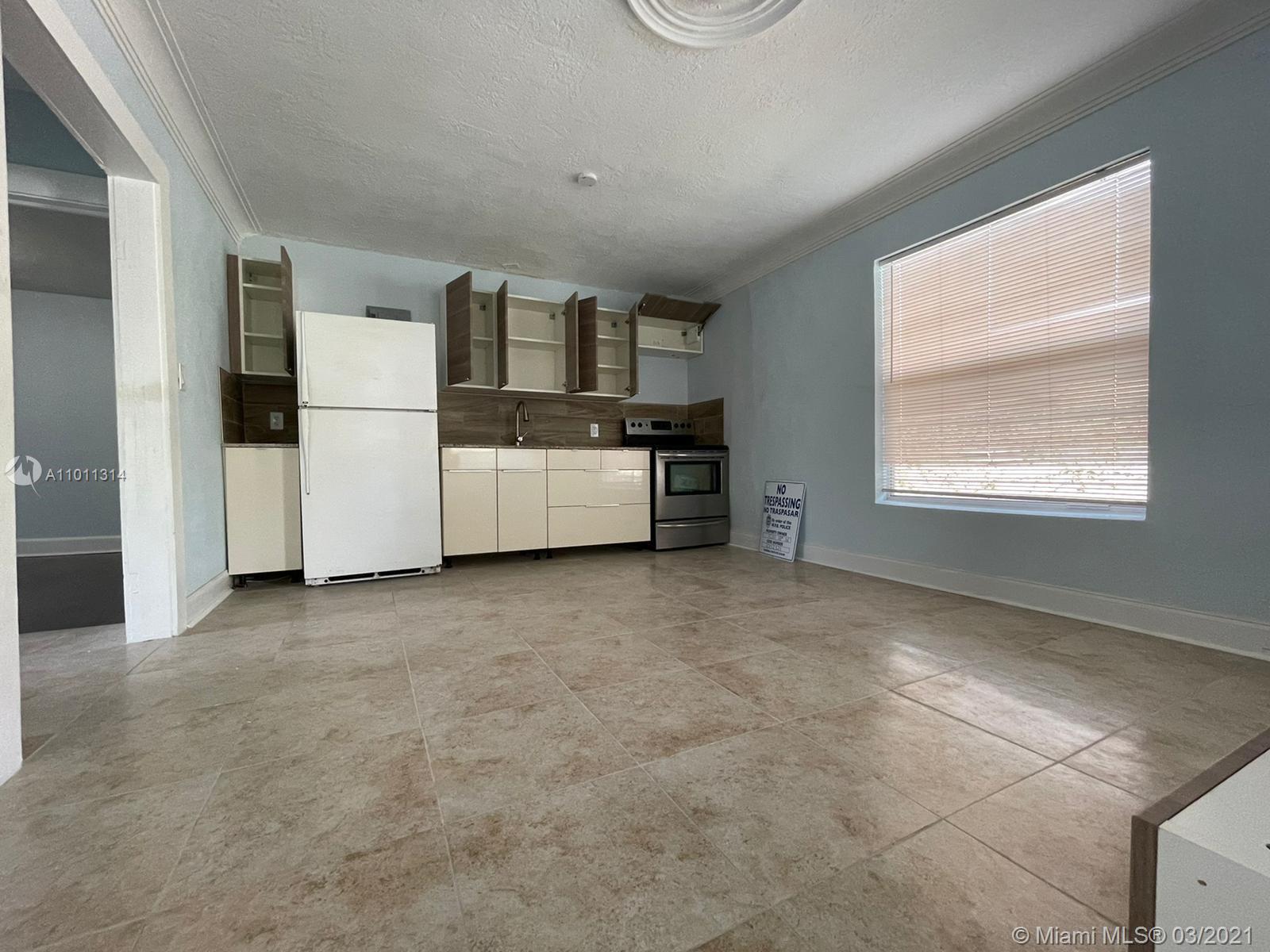 See details / 400 sq. ft. $ 2021-03-10 0 Photo