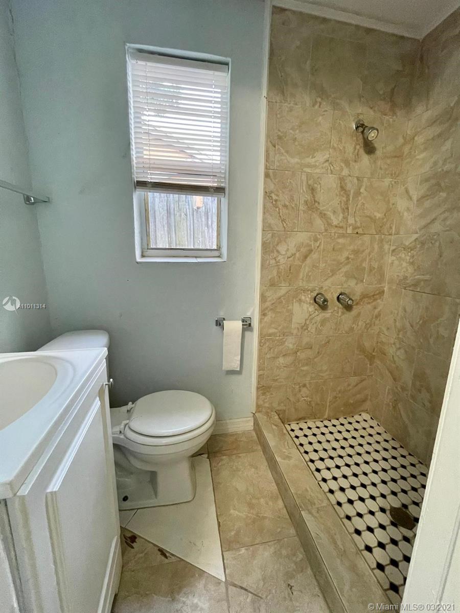 See details / 400 sq. ft. $ 2021-03-10 0 Photo