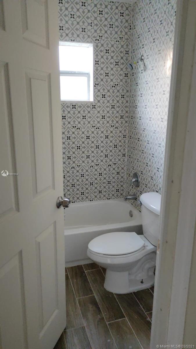 See details / 400 sq. ft. $ 2021-03-10 0 Photo