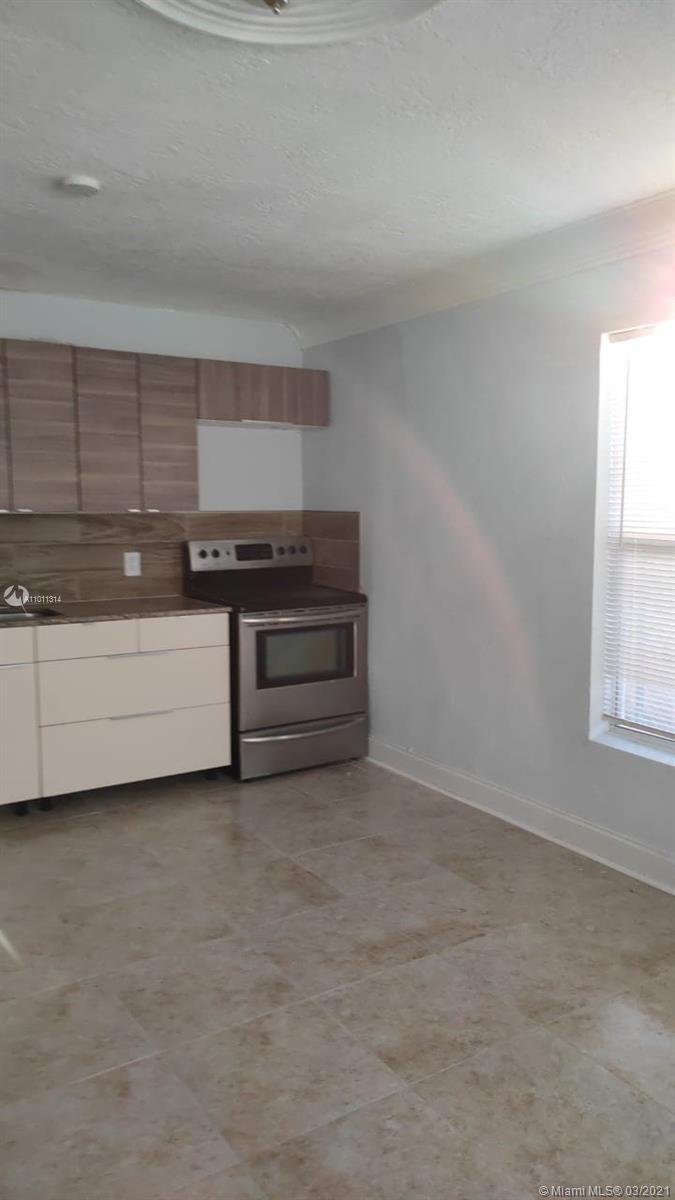See details / 400 sq. ft. $ 2021-03-10 0 Photo