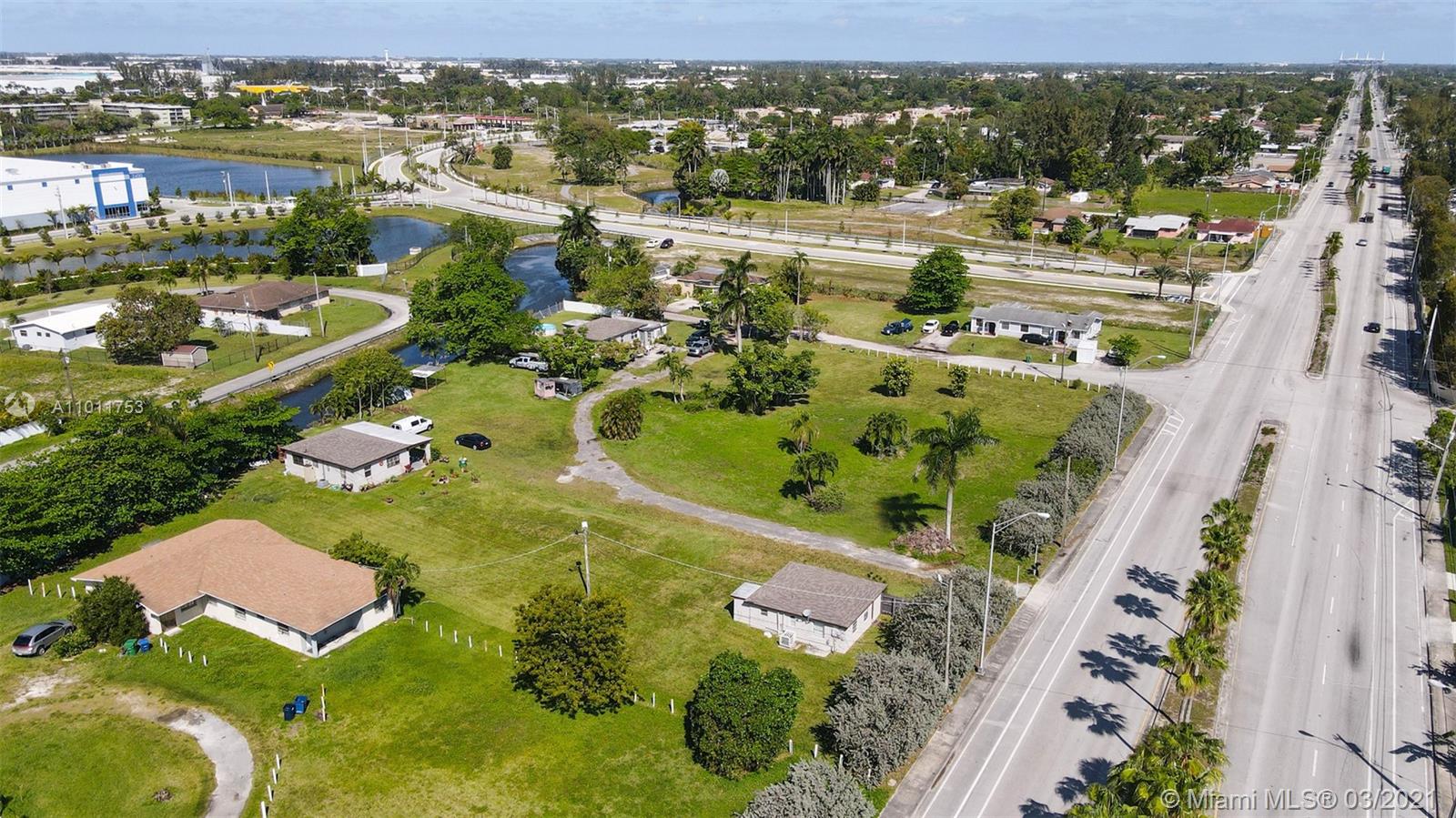 See details / 1752 sq. ft. $ 2021-03-11 0 Photo
