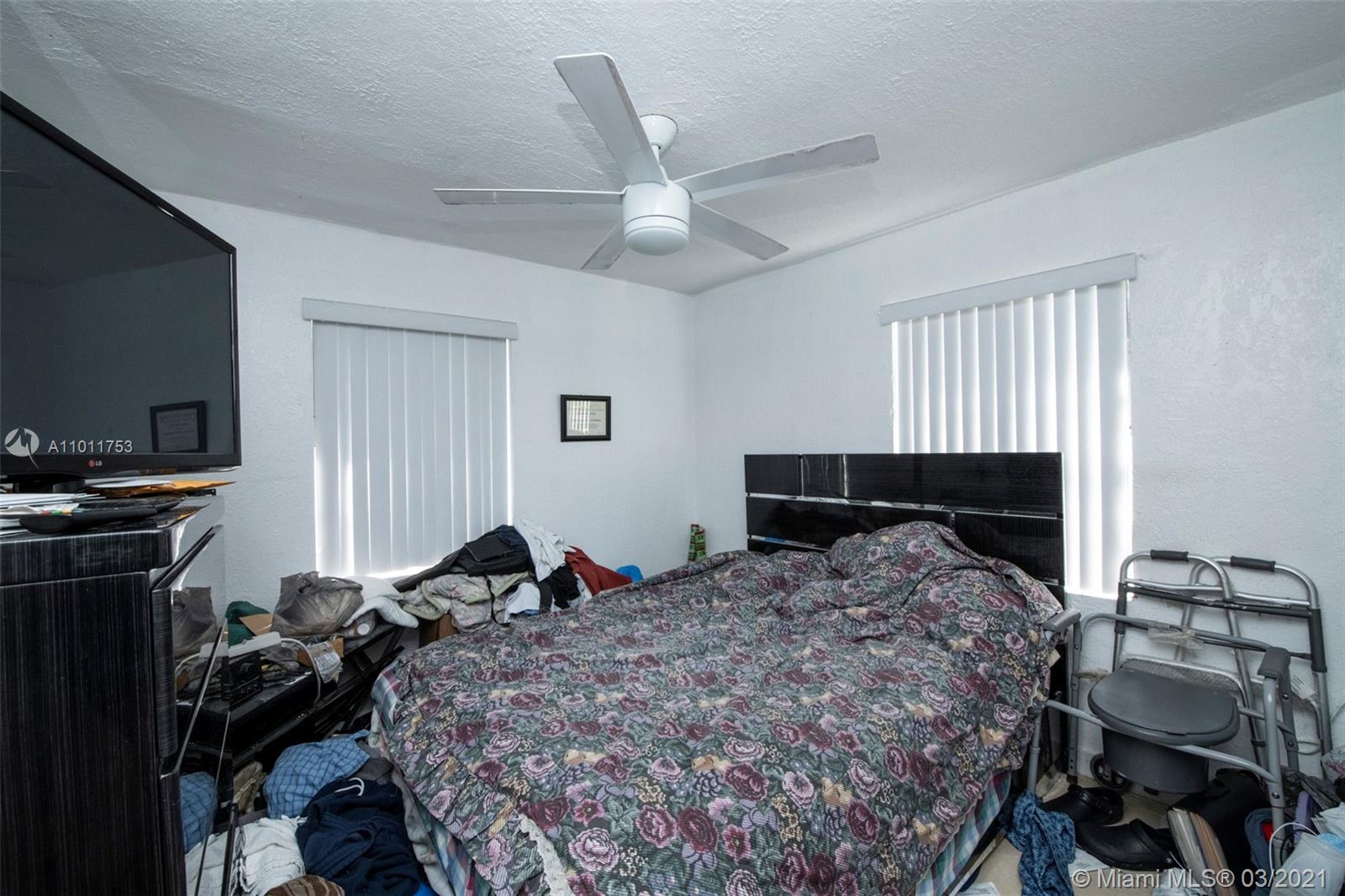 See details / 1752 sq. ft. $ 2021-03-11 0 Photo