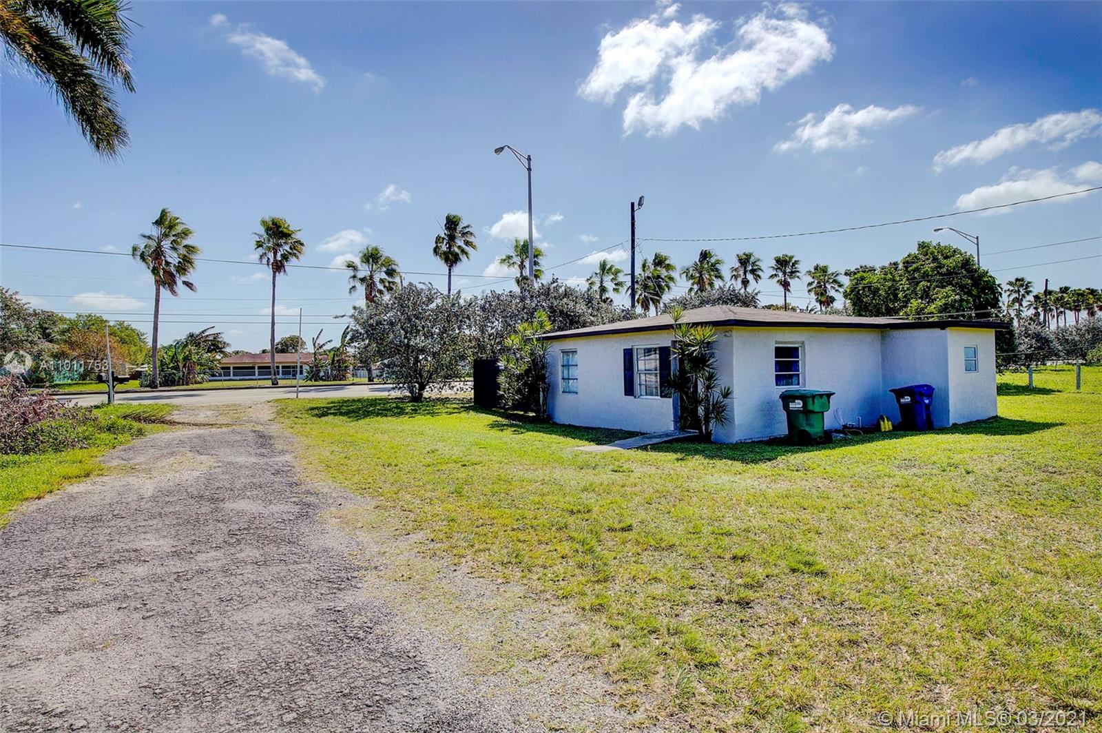 See details / 1752 sq. ft. $ 2021-03-11 0 Photo
