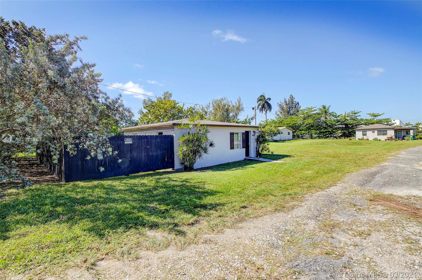 See details / 1752 sq. ft. $ 2021-03-11 0 Photo