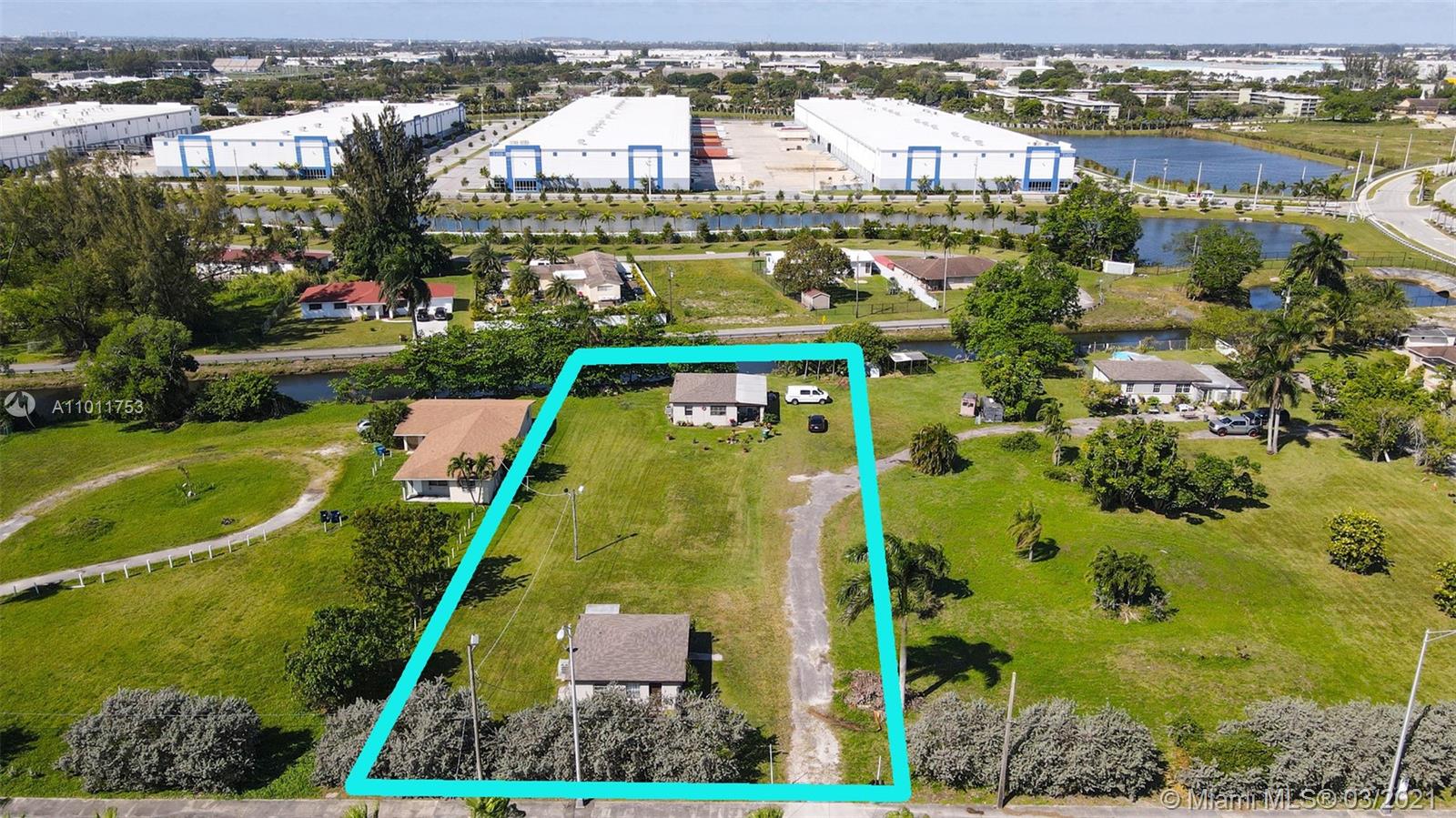 See details / 1752 sq. ft. $ 2021-03-11 0 Photo
