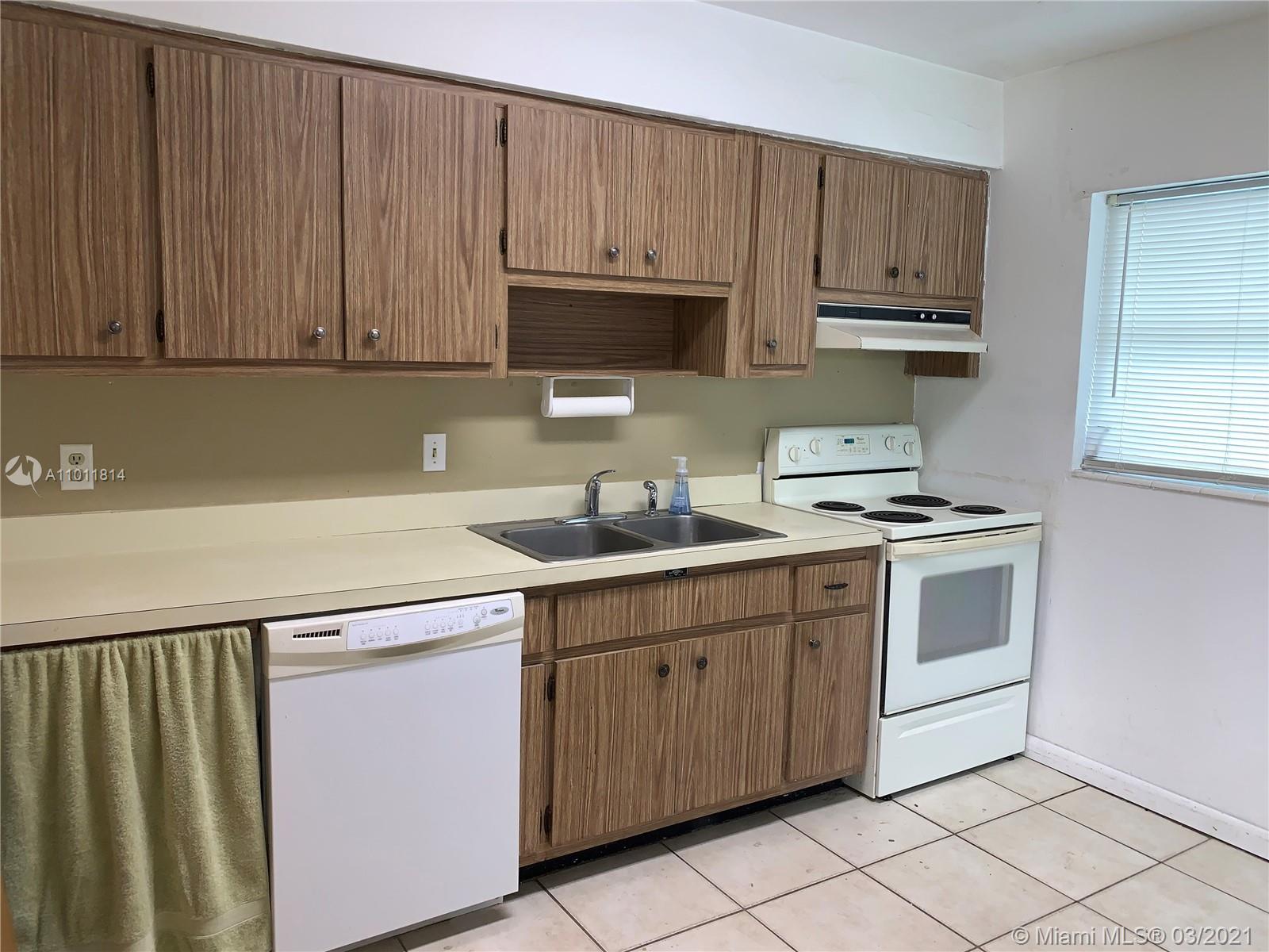 See details / 2343 sq. ft. $ 2021-04-06 0 Photo