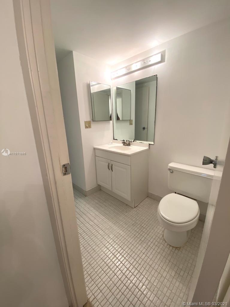 Photo of 20301 Country Club Dr #825, Aventura, Florida, 33180 -