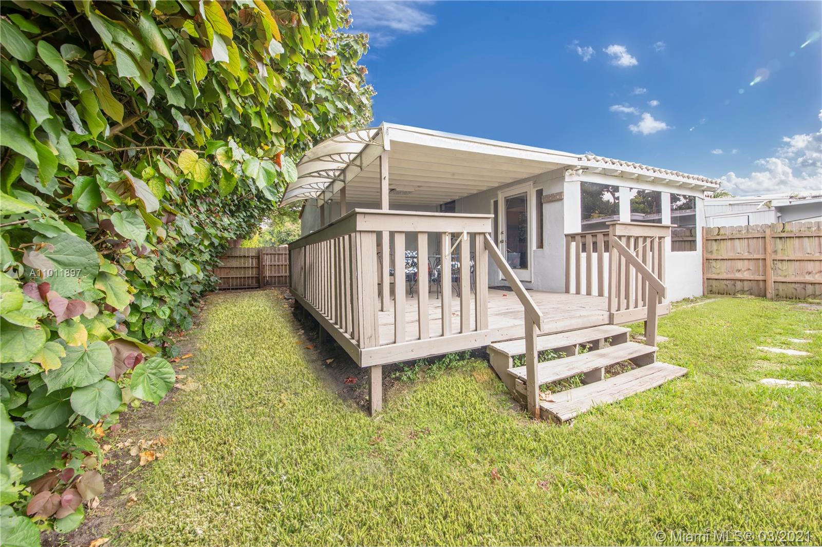 See details / 2008 sq. ft. $ 2021-03-12 0 Photo