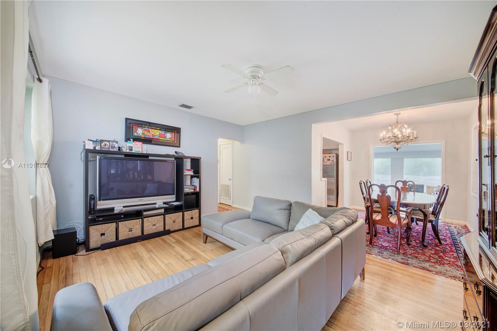 See details / 2008 sq. ft. $ 2021-03-12 0 Photo