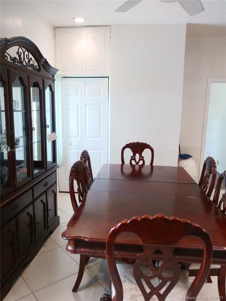 See details / 2362 sq. ft. $ 2021-03-11 0 Photo