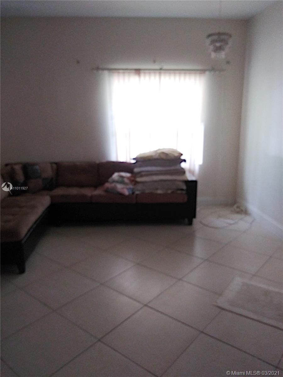 See details / 2362 sq. ft. $ 2021-03-11 0 Photo