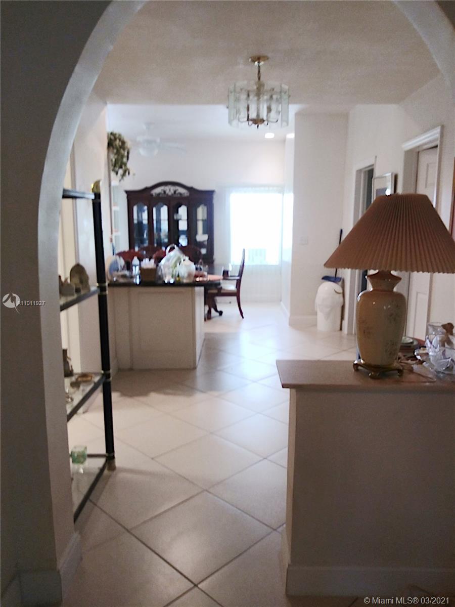 See details / 2362 sq. ft. $ 2021-03-11 0 Photo